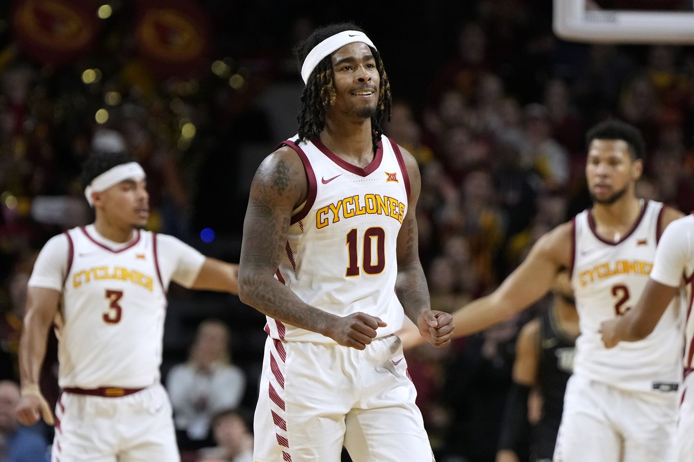 Joshua Jefferson scores 30 points as No. 3 Iowa State runs past UCF 108-83 | iNFOnews.ca