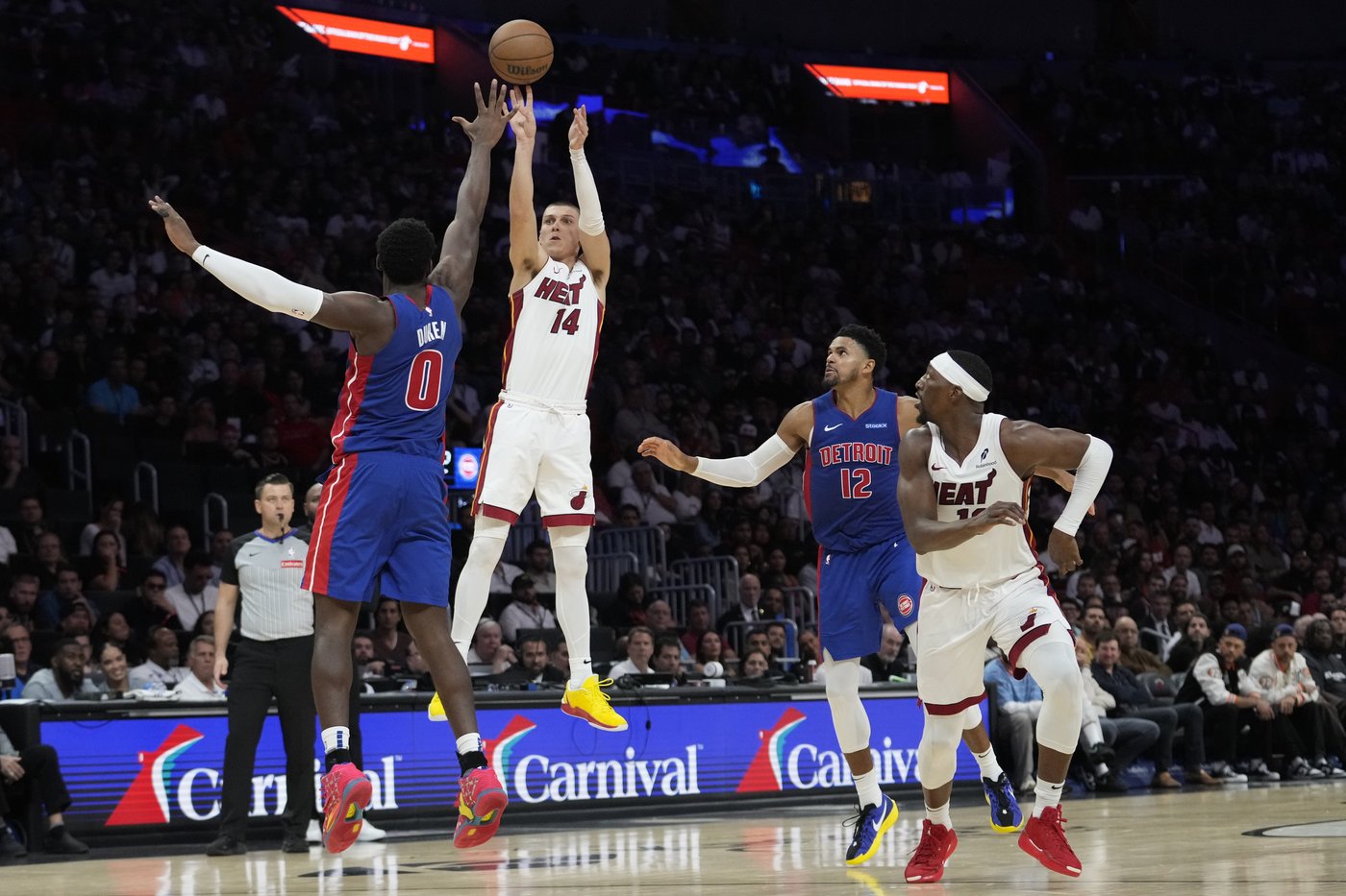 Tobias Harris returns to Philadelphia to help the Pistons win for the first time this season, 105-95 | iNFOnews.ca Tobias Harris returns to Philadelphia to help the Pistons win for the first time this season, 105-95 | iNFOnews.ca