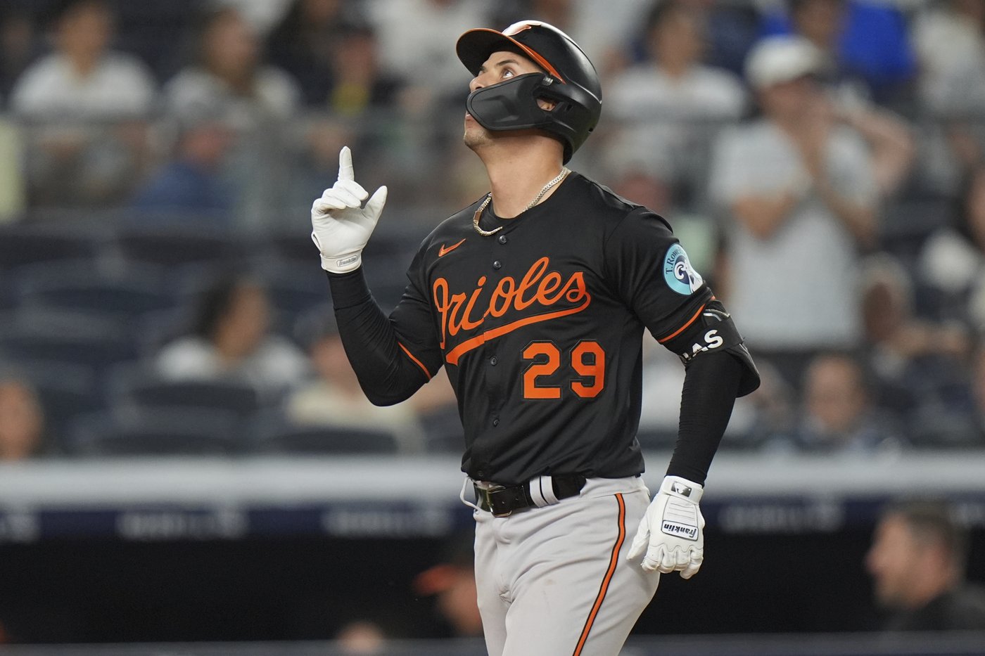 Orioles' Urías hits go-ahead homer off Weaver in the 8th inning to spoil Yankees reliever's return | iNFOnews.ca Orioles' Urías hits go-ahead homer off Weaver in the 8th inning to spoil Yankees reliever's return | iNFOnews.ca