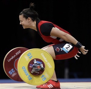Christine Girard wins bronze medal in weightlifting at London Olympics | iNFOnews.ca CP19596923