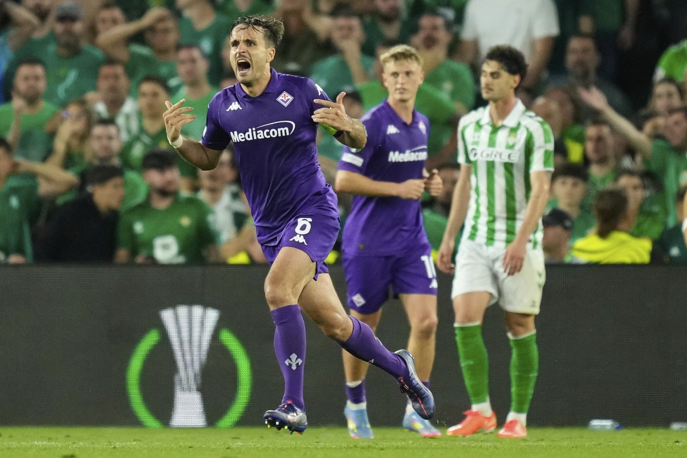 Chelsea beats Djurgården 4-1 in Conference League semifinals, Real Betis tops Fiorentina 2-1 | iNFOnews.ca