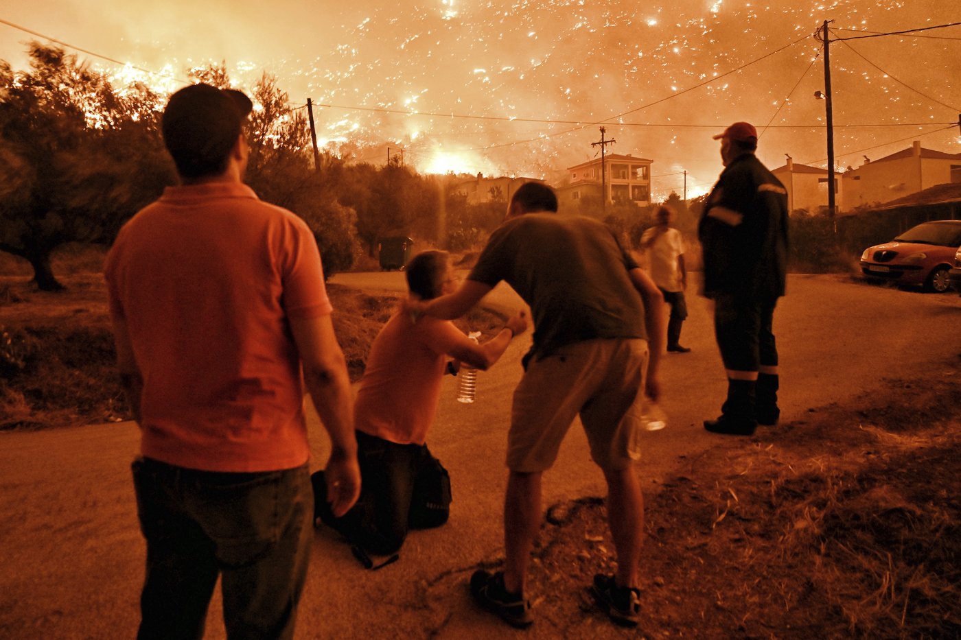 Wildfire in southern Greece leaves 2 people dead | iNFOnews.ca Wildfire in southern Greece leaves 2 people dead | iNFOnews.ca