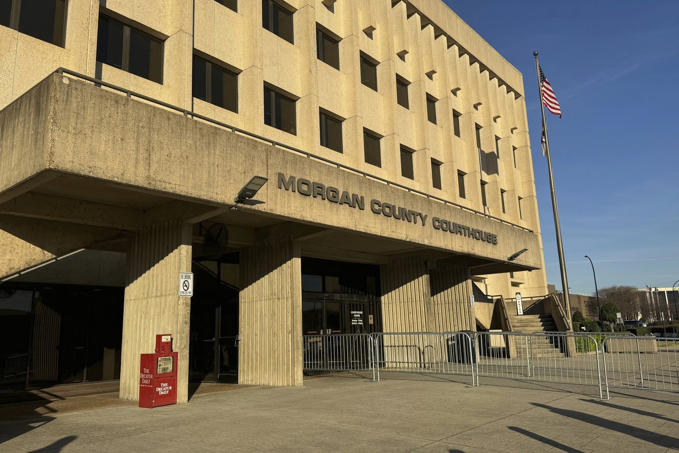 Alabama lawmakers approve additional legal protections for police officers | iNFOnews.ca Alabama lawmakers approve additional legal protections for police officers | iNFOnews.ca