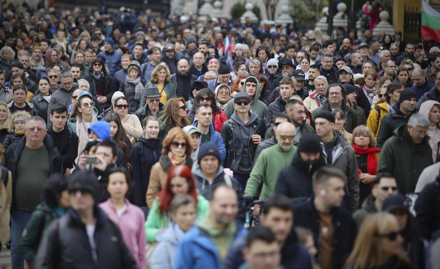Bulgarian government survives a no-confidence vote over corruption | iNFOnews.ca Bulgarian government survives a no-confidence vote over corruption | iNFOnews.ca