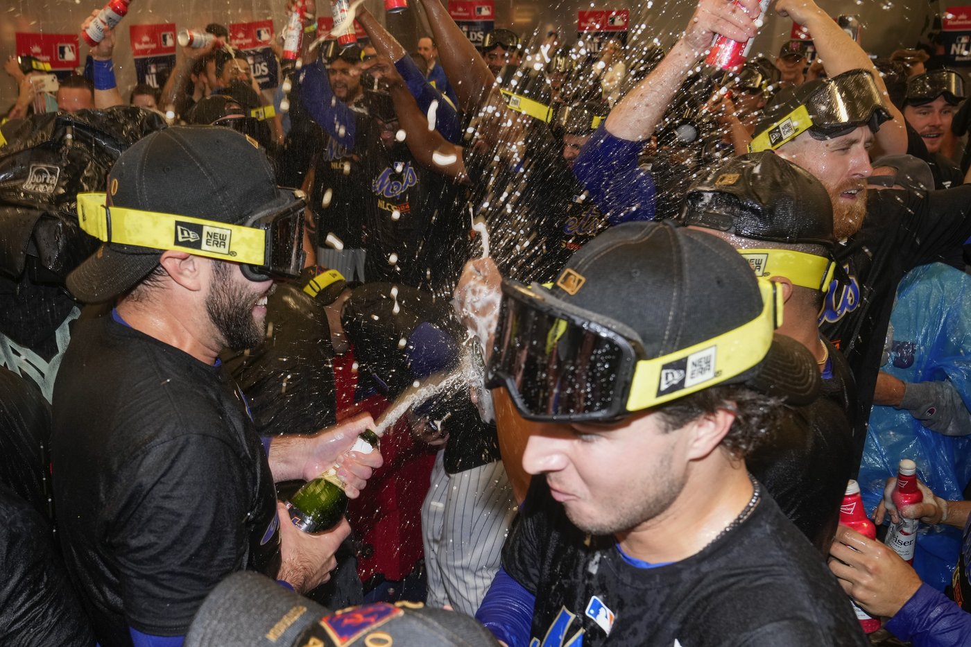 Francisco Lindor's grand slam sends Mets into NLCS with 4-1 win over Phillies in Game 4 of NLDS | iNFOnews.ca Francisco Lindor's grand slam sends Mets into NLCS with 4-1 win over Phillies in Game 4 of NLDS | iNFOnews.ca