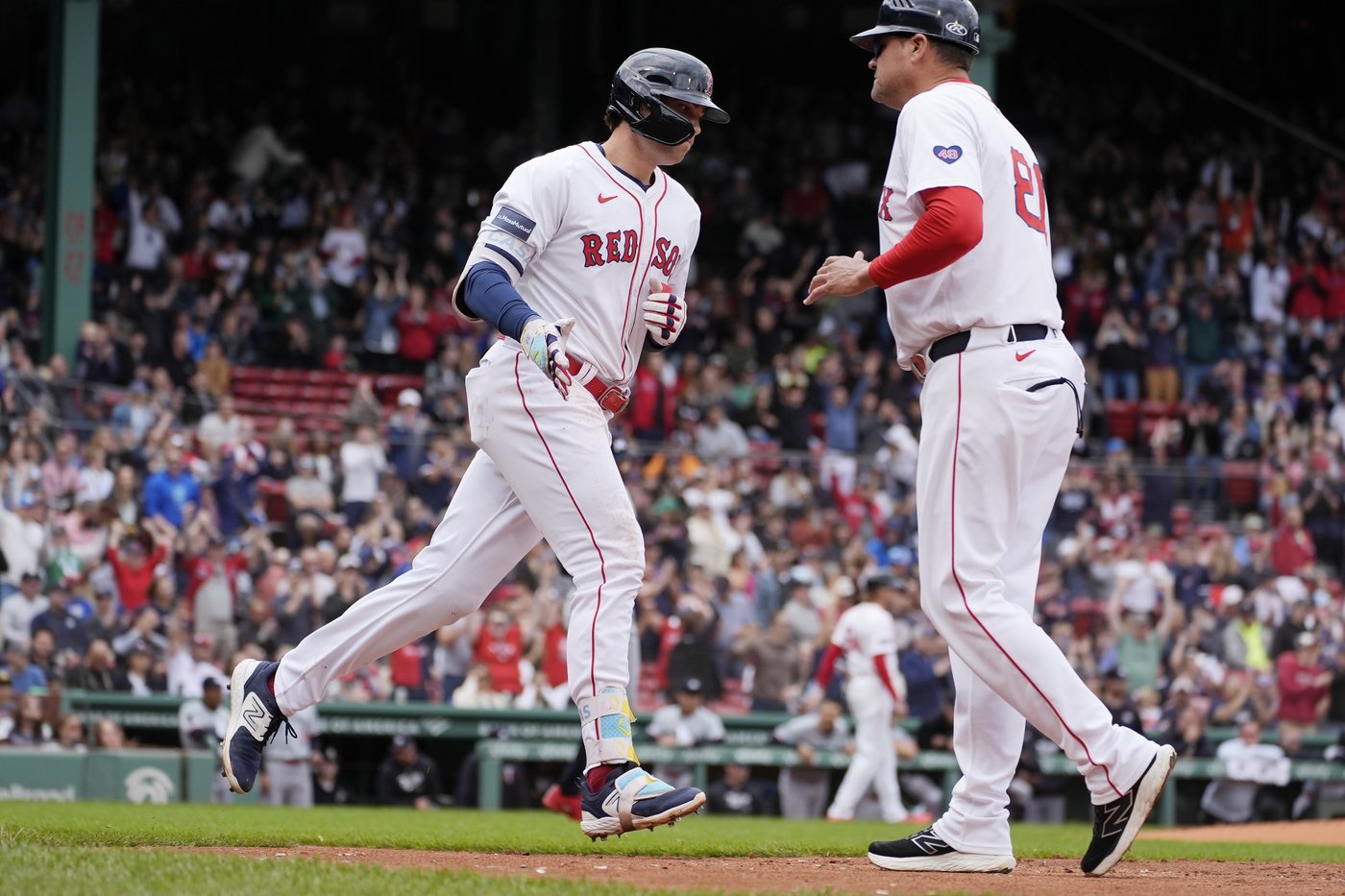 Triston Casas hits 3 HRs in 1st game, Gonzalez hits 3-run HR in nightcap as Red Sox sweep Twins | iNFOnews.ca Triston Casas hits 3 HRs in 1st game, Gonzalez hits 3-run HR in nightcap as Red Sox sweep Twins | iNFOnews.ca