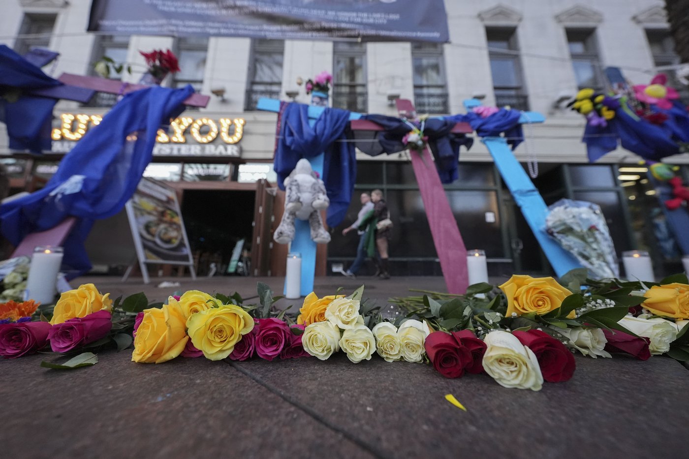 New Orleans attacker had researched similar violent rampage and how to access Bourbon St. balcony | iNFOnews.ca New Orleans attacker had researched similar violent rampage and how to access Bourbon St. balcony | iNFOnews.ca