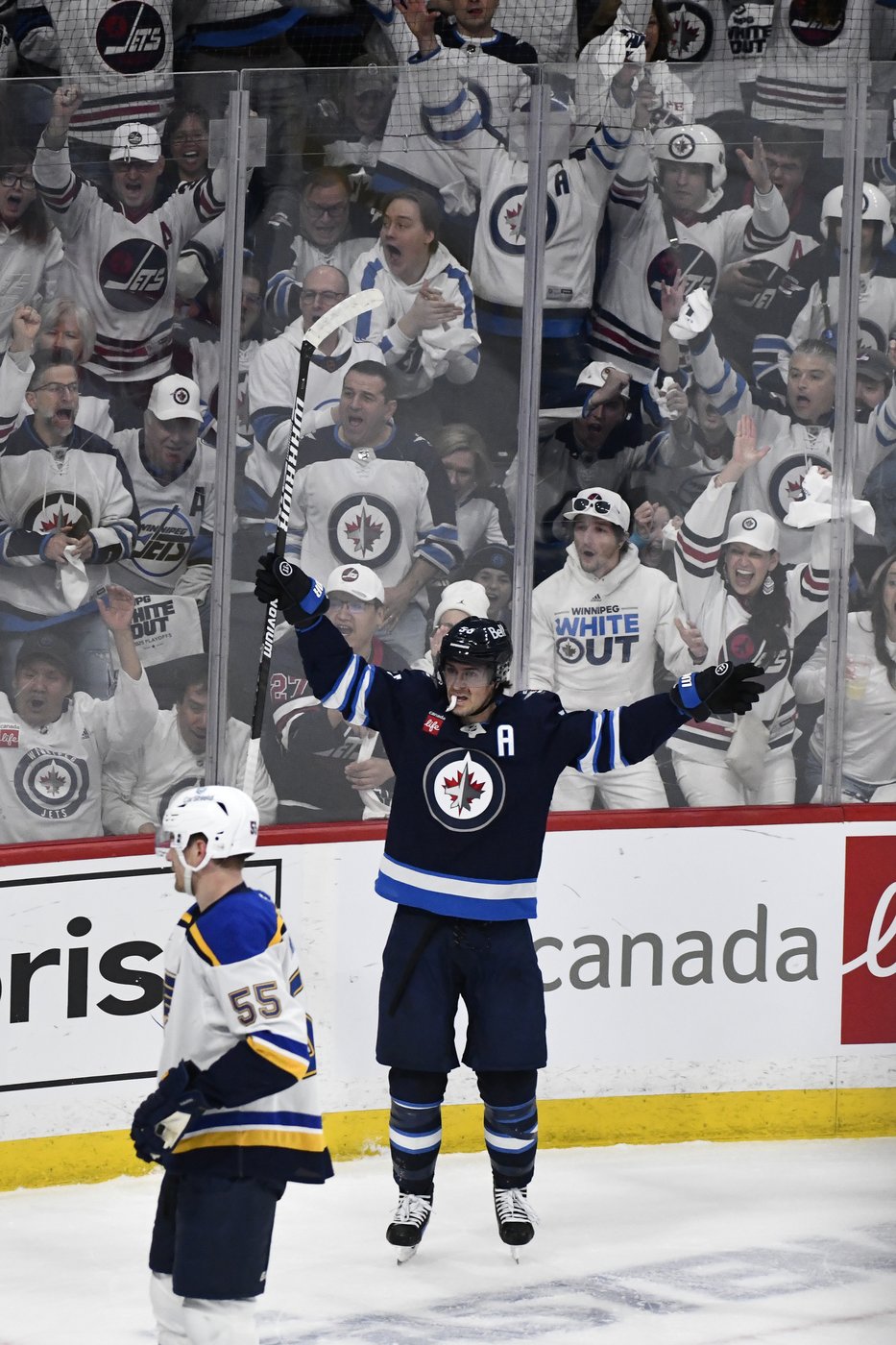 Jets rule out star forward Mark Scheifele for Game 7 against Blues | iNFOnews.ca