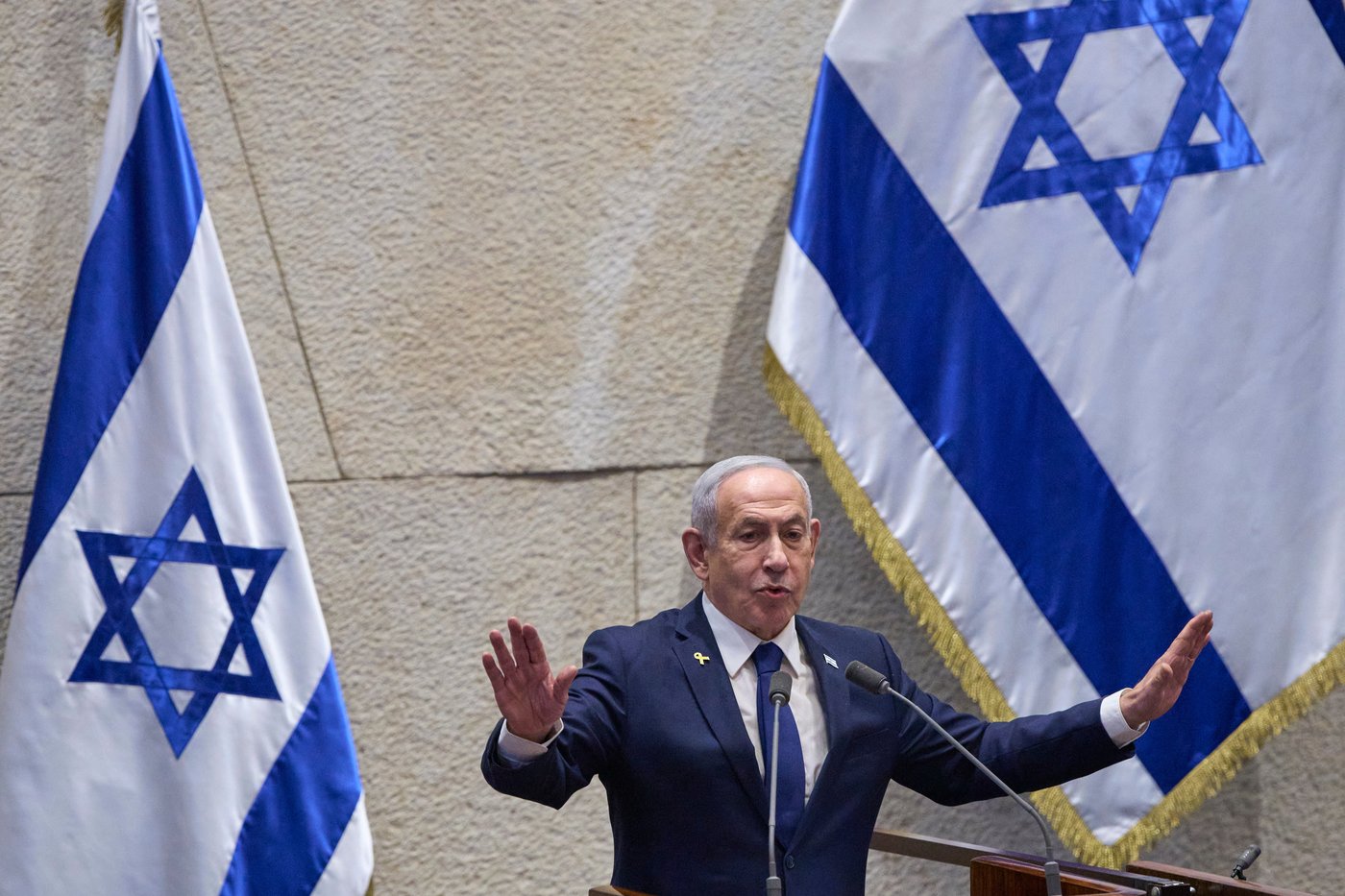Israeli settlers torch West Bank village as Israel begins a busy diplomatic week | iNFOnews.ca Israeli settlers torch West Bank village as Israel begins a busy diplomatic week | iNFOnews.ca