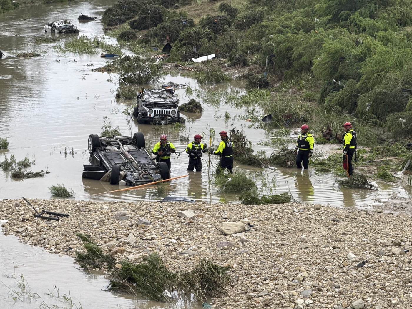 Deaths in San Antonio rise to 11 and some are still missing after heavy storms, officials say | iNFOnews.ca Deaths in San Antonio rise to 11 and some are still missing after heavy storms, officials say | iNFOnews.ca