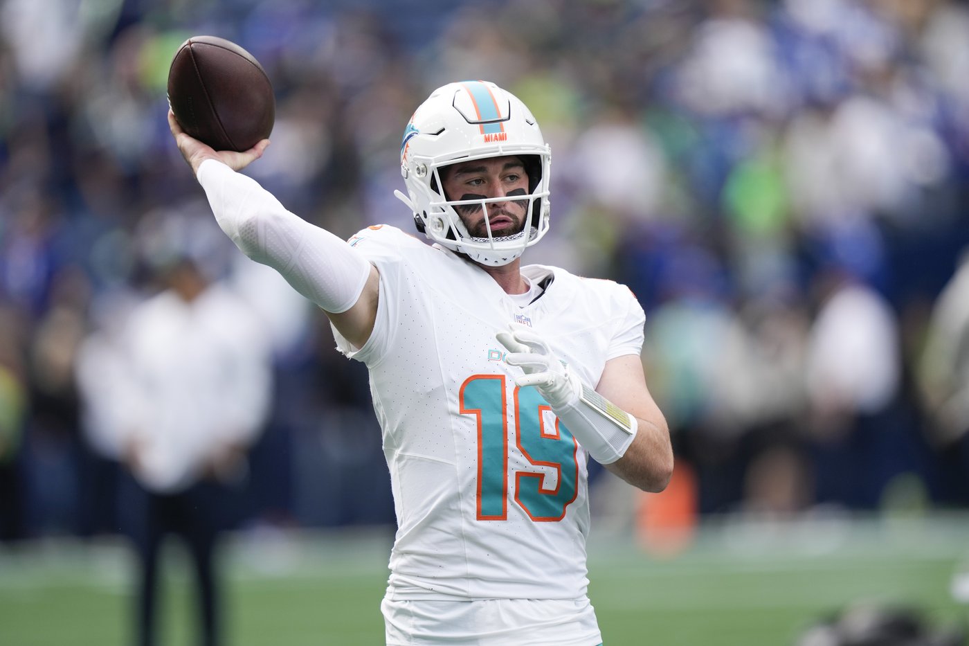 Dolphins dealing with another QB injury after Skylar Thompson leaves in the 2nd half vs. Seahawks | iNFOnews.ca Dolphins dealing with another QB injury after Skylar Thompson leaves in the 2nd half vs. Seahawks | iNFOnews.ca
