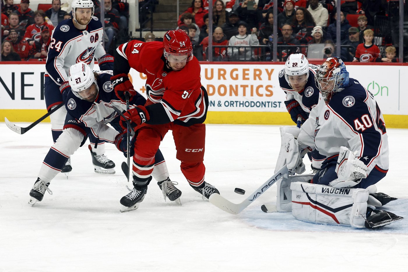 Hurricanes score 5 times in the 2nd period and beat Blue Jackets 7-4 for 4th straight win | iNFOnews.ca Hurricanes score 5 times in the 2nd period and beat Blue Jackets 7-4 for 4th straight win | iNFOnews.ca