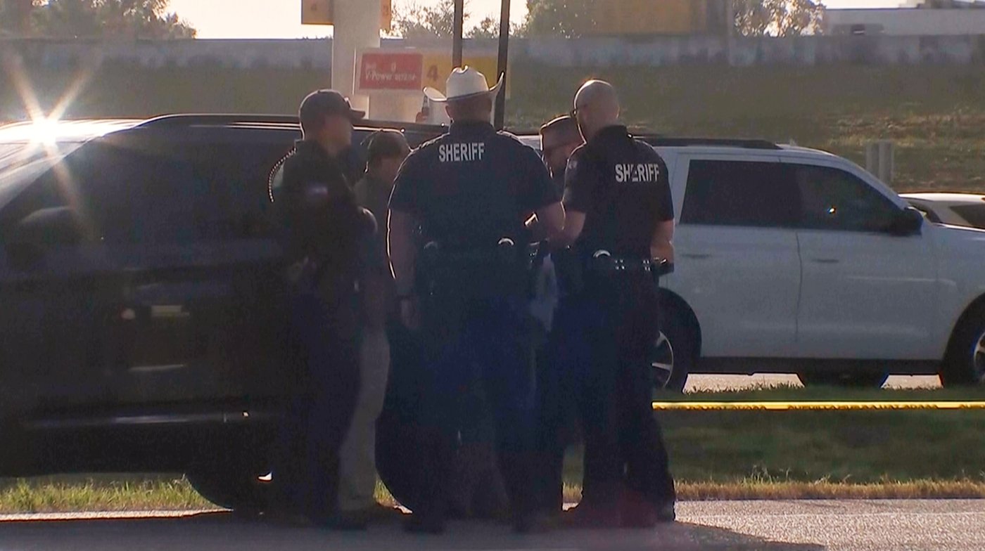 A shooting near Houston suburb leaves two children dead and two others in critical condition | iNFOnews.ca A shooting near Houston suburb leaves two children dead and two others in critical condition | iNFOnews.ca