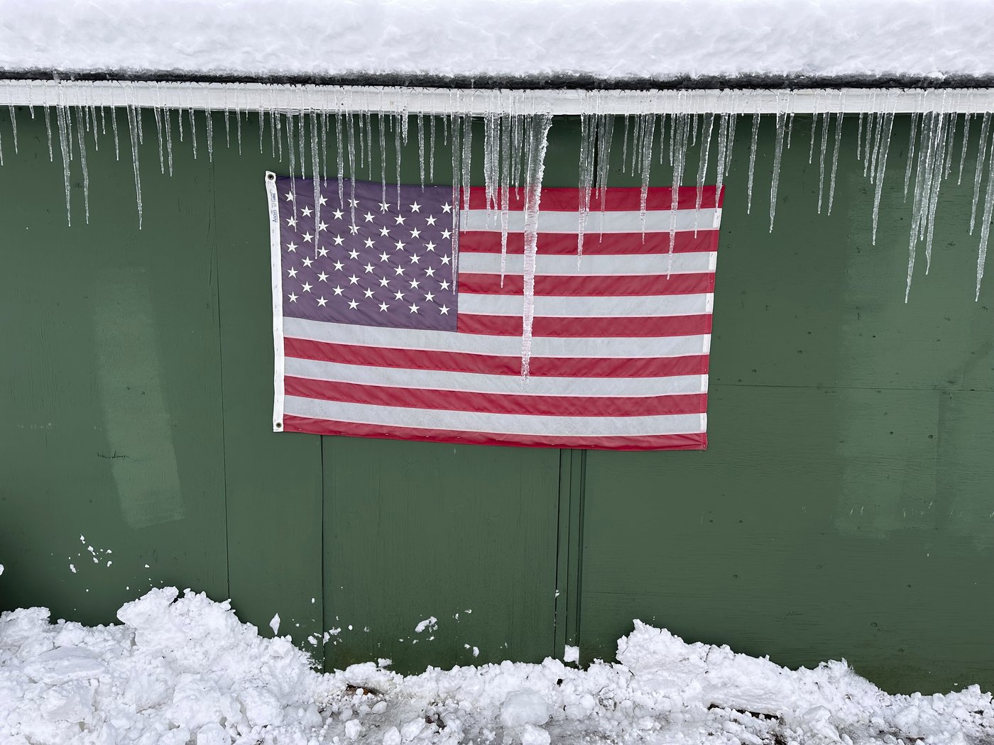Great Lakes region faces more snow after weekend of harsh holiday weather | iNFOnews.ca Great Lakes region faces more snow after weekend of harsh holiday weather | iNFOnews.ca