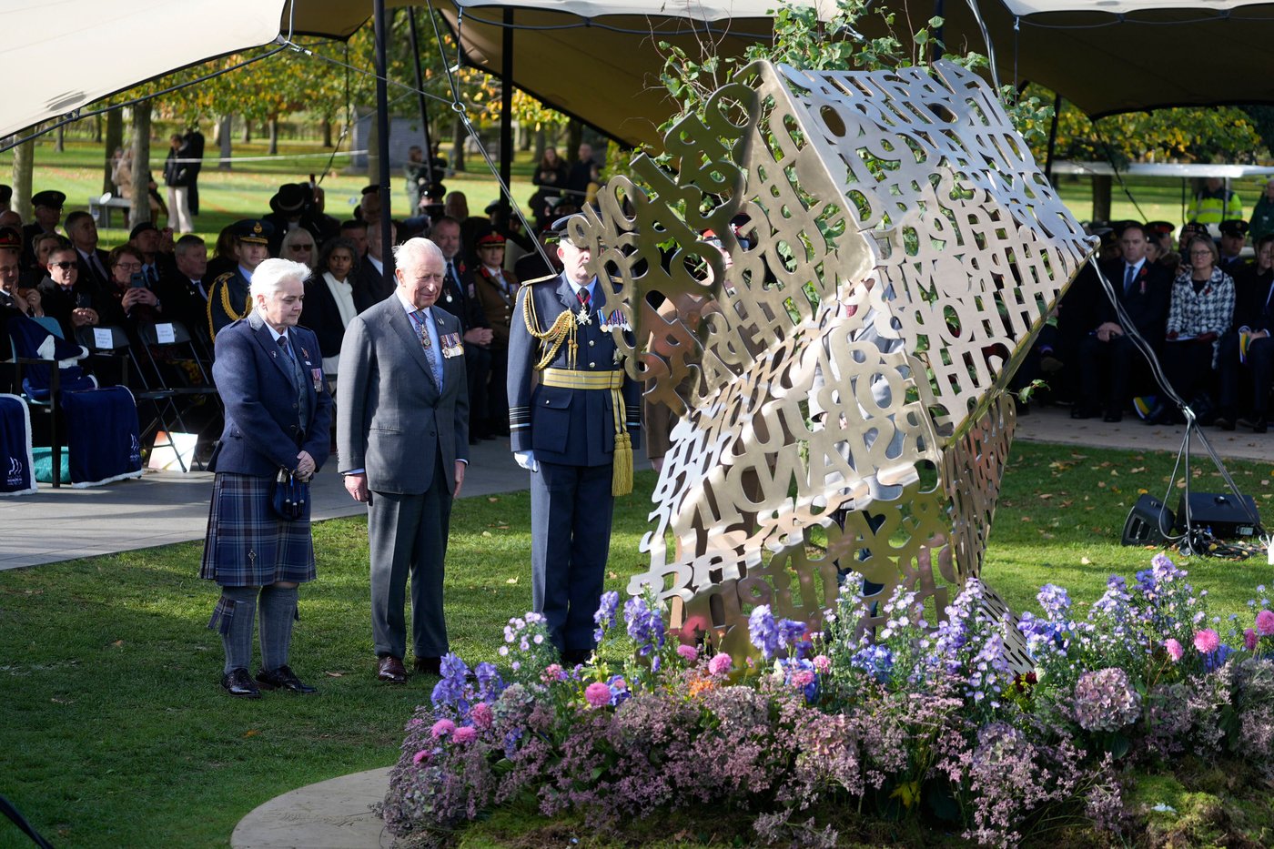 King Charles III dedicates Britain's first national memorial to LGBTQ+ troops | iNFOnews.ca