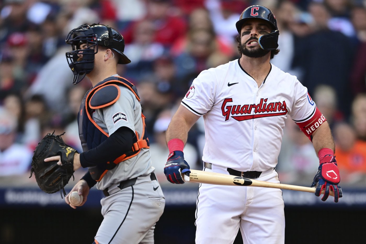 Carpenter's 3-run homer off Clase sends gritty Tigers to 3-0 win over Guardians in Game 2 of ALDS | iNFOnews.ca Carpenter's 3-run homer off Clase sends gritty Tigers to 3-0 win over Guardians in Game 2 of ALDS | iNFOnews.ca