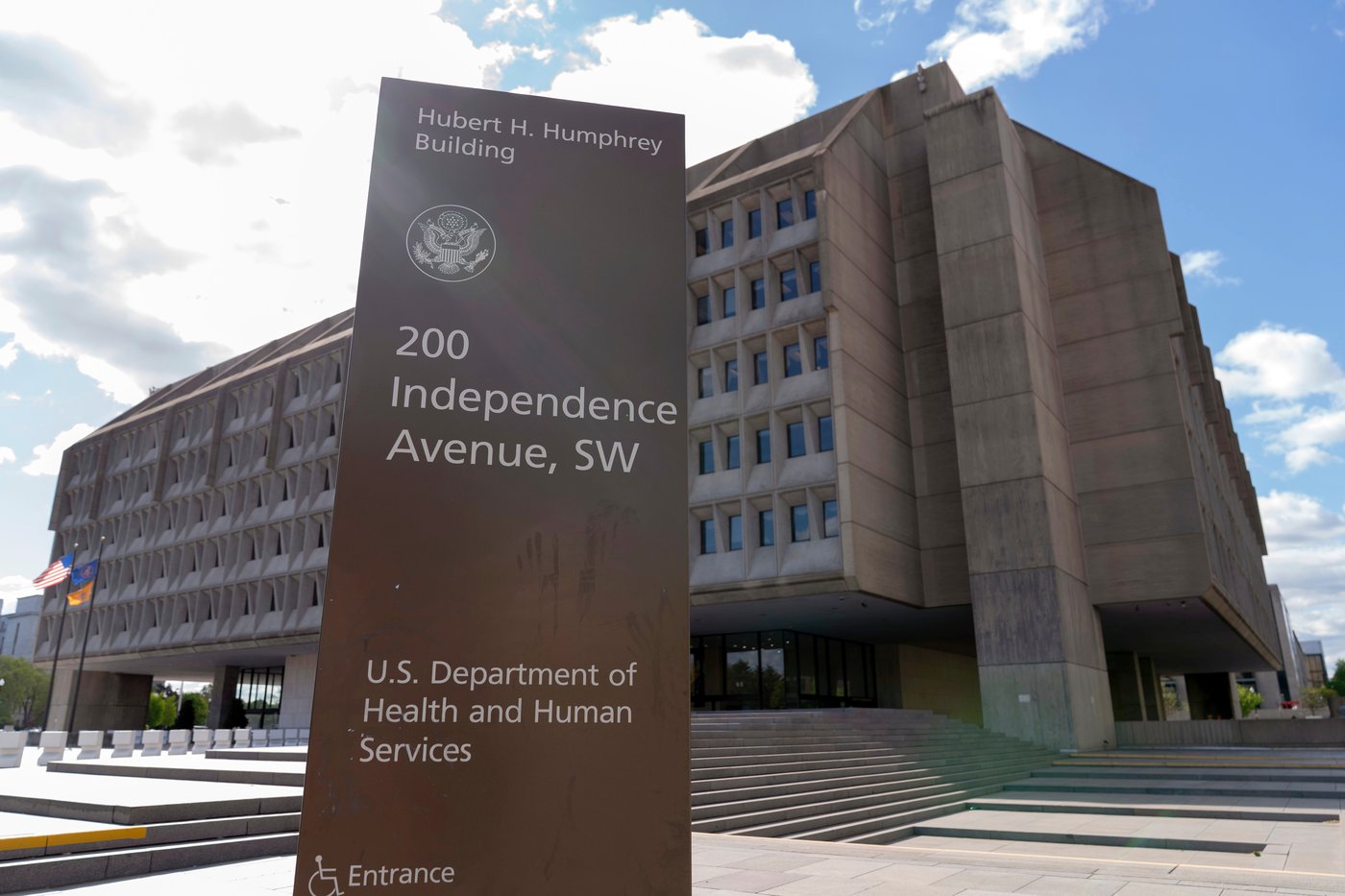 Senate committee advances a Trump-aligned pick for HHS watchdog, a role long seen as nonpartisan | iNFOnews.ca