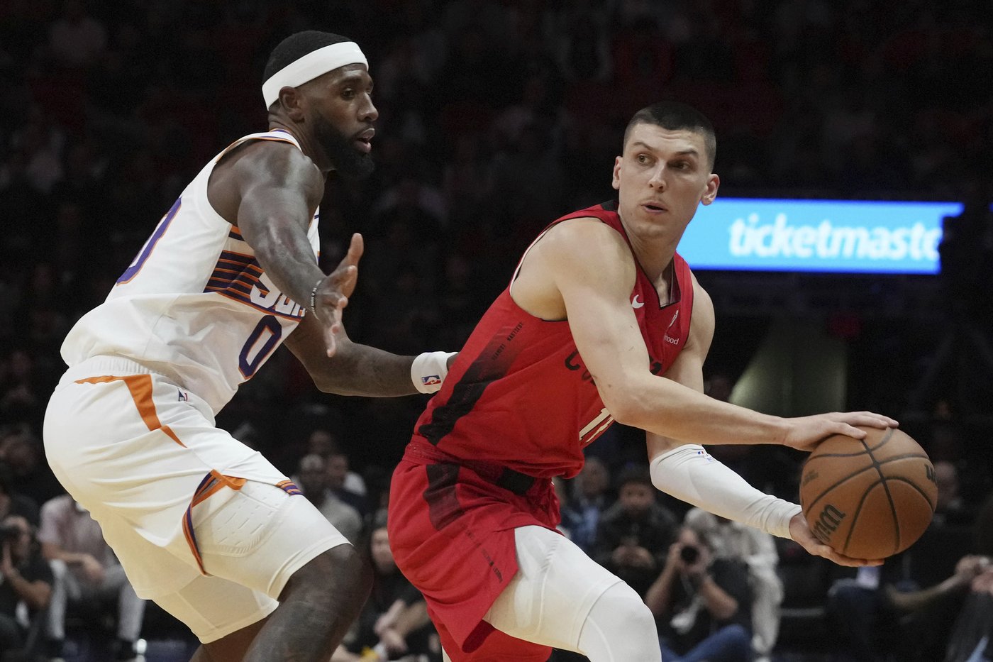 Bam Adebayo scores 25, Jimmy Butler adds 24 and Heat hold off Suns 121-111 | iNFOnews.ca