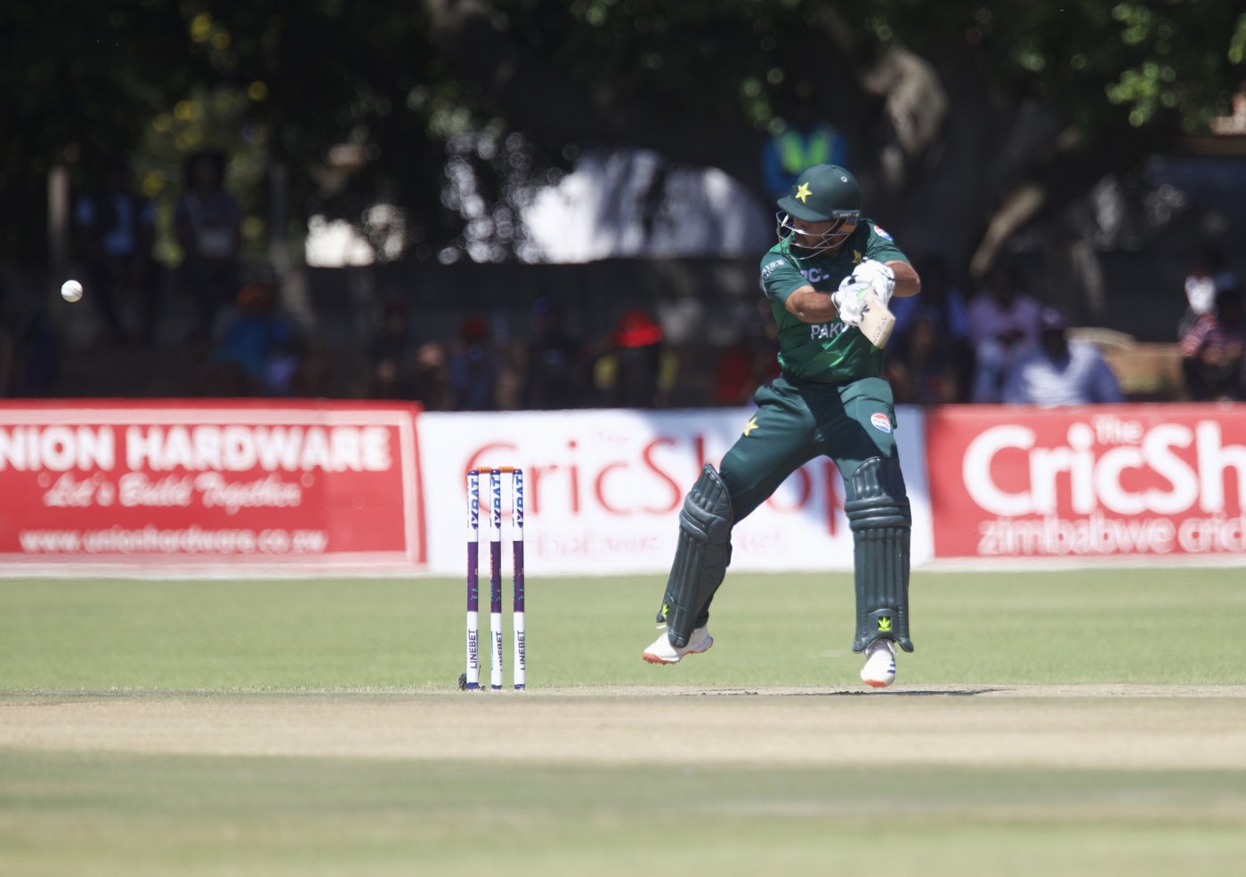 Spinners propel Pakistan to emphatic 57-run win over Zimbabwe in 1st T20 | iNFOnews.ca Spinners propel Pakistan to emphatic 57-run win over Zimbabwe in 1st T20 | iNFOnews.ca