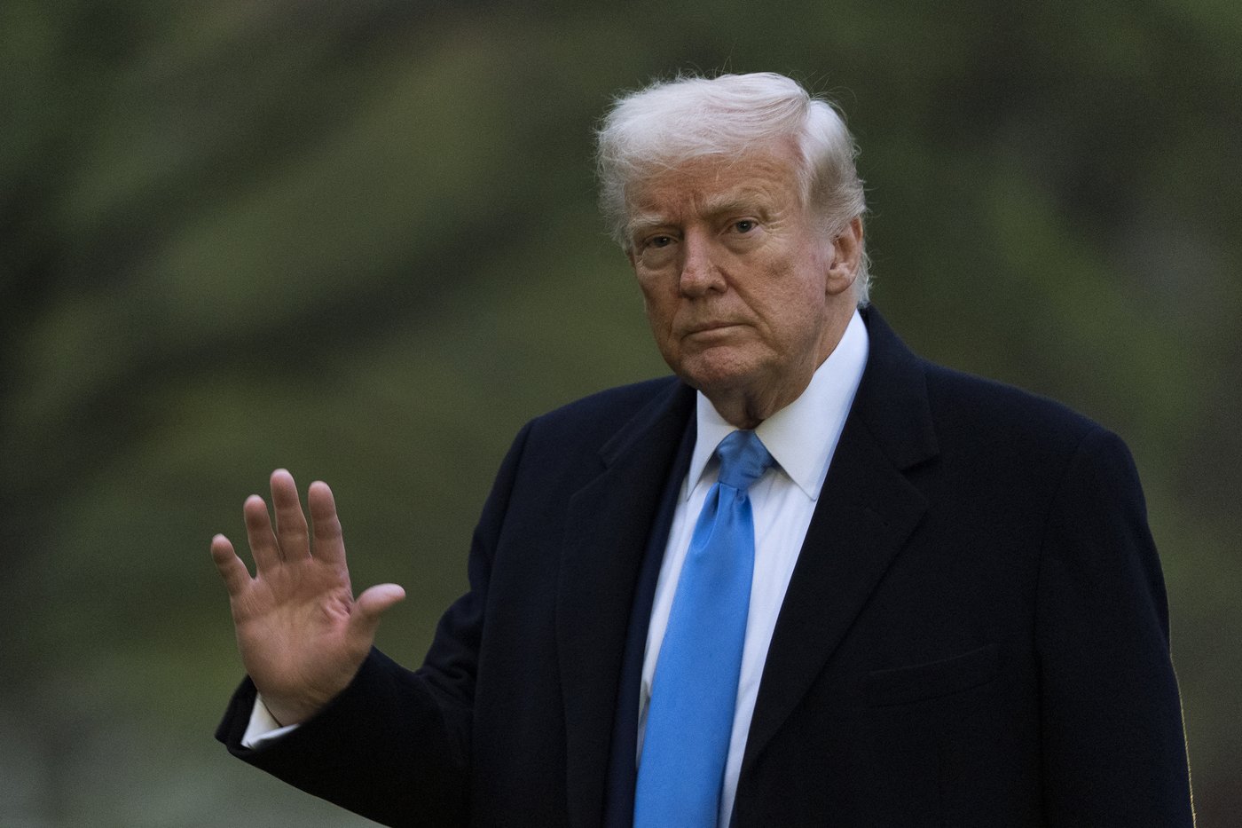 Trump threatens more tariffs on China as global markets shudder over how much pain economy can take | iNFOnews.ca