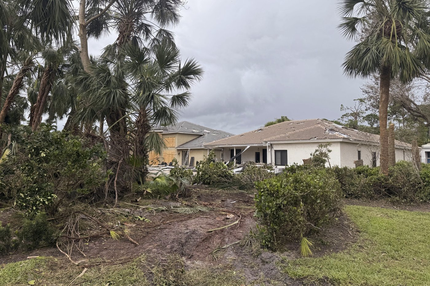 Far from where Hurricane Milton's eye hit, tornadoes wrought unexpected damage | iNFOnews.ca Far from where Hurricane Milton's eye hit, tornadoes wrought unexpected damage | iNFOnews.ca