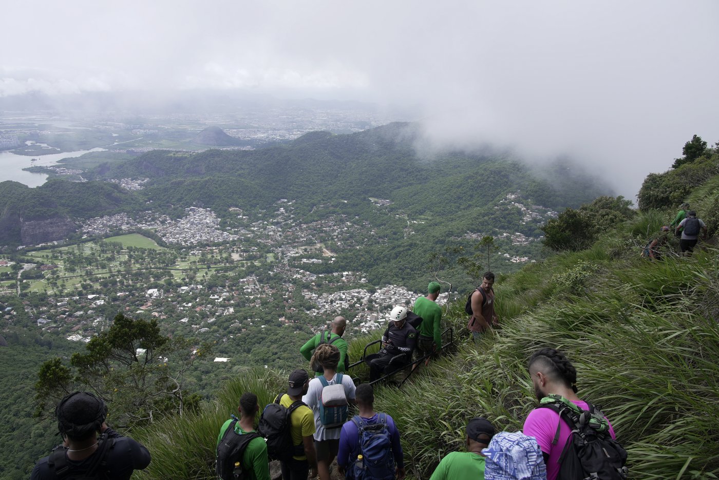 At one of Rio de Janeiro's hardest trails, one paraplegic athlete climbed into the clouds | iNFOnews.ca
