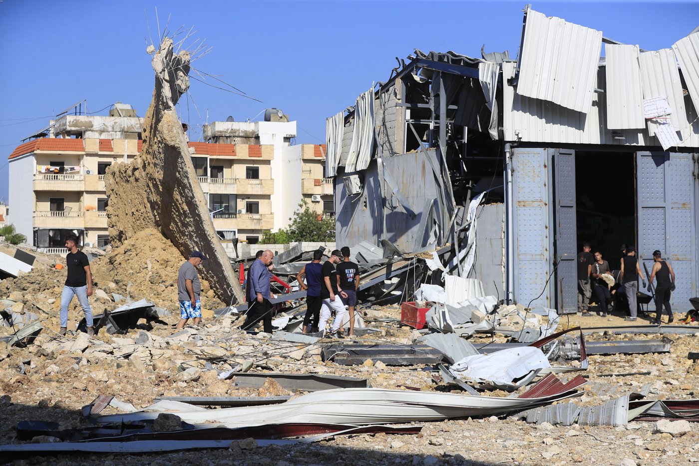 Israel tells its troops to prepare for a possible ground operation in Lebanon | iNFOnews.ca