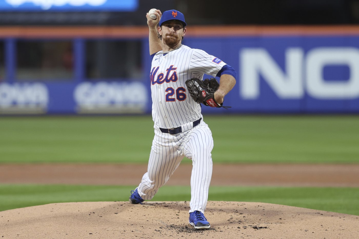 McLean goes 8 innings as Mets blank Phillies 6-0 for 3-game sweep | iNFOnews.ca McLean goes 8 innings as Mets blank Phillies 6-0 for 3-game sweep | iNFOnews.ca