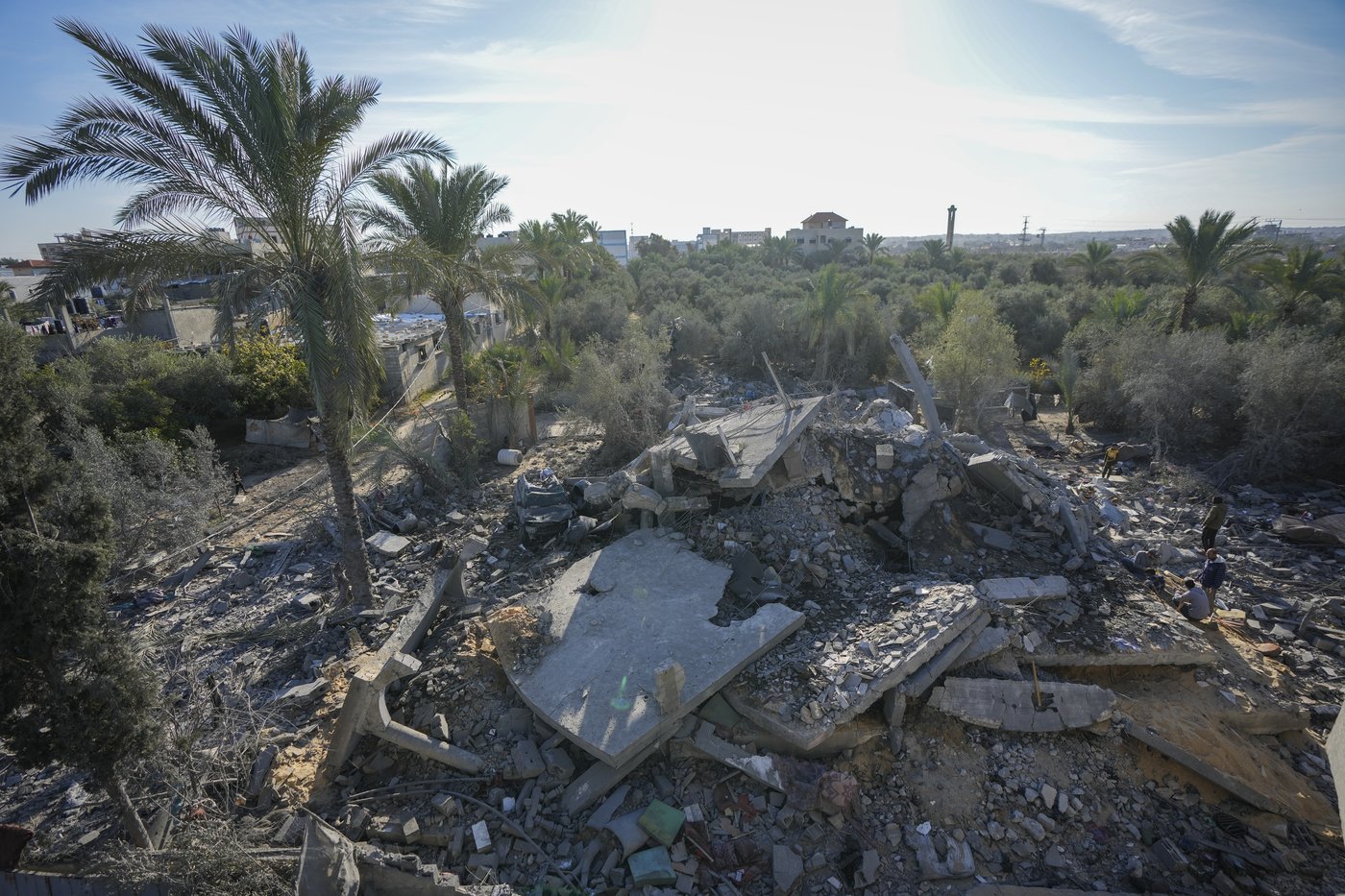 Israeli strikes in Gaza kill at least 22 as Vatican envoy visits Christians for pre-Christmas Mass | iNFOnews.ca Israeli strikes in Gaza kill at least 22 as Vatican envoy visits Christians for pre-Christmas Mass | iNFOnews.ca