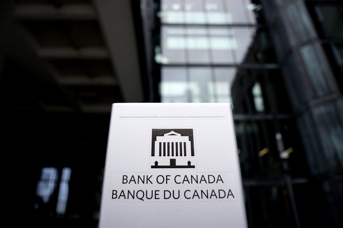 Bank of Canada, Crown corporations set to align with Liberal cost-cutting plans | iNFOnews.ca