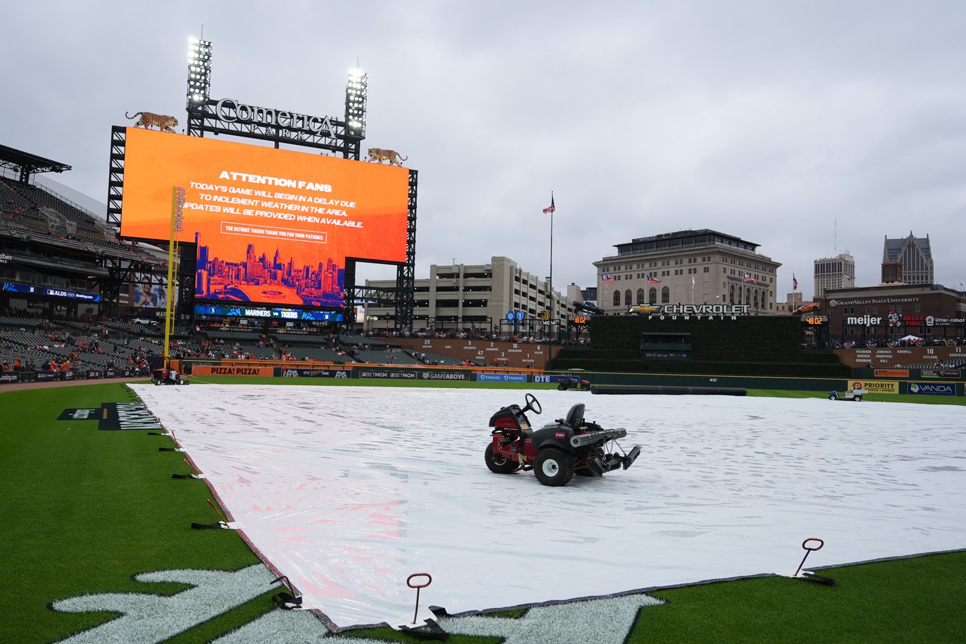 Tigers-Mariners ALDS Game 3 starts after nearly 3-hour delay, moves to FS2, MLB Network, Fox One App | iNFOnews.ca