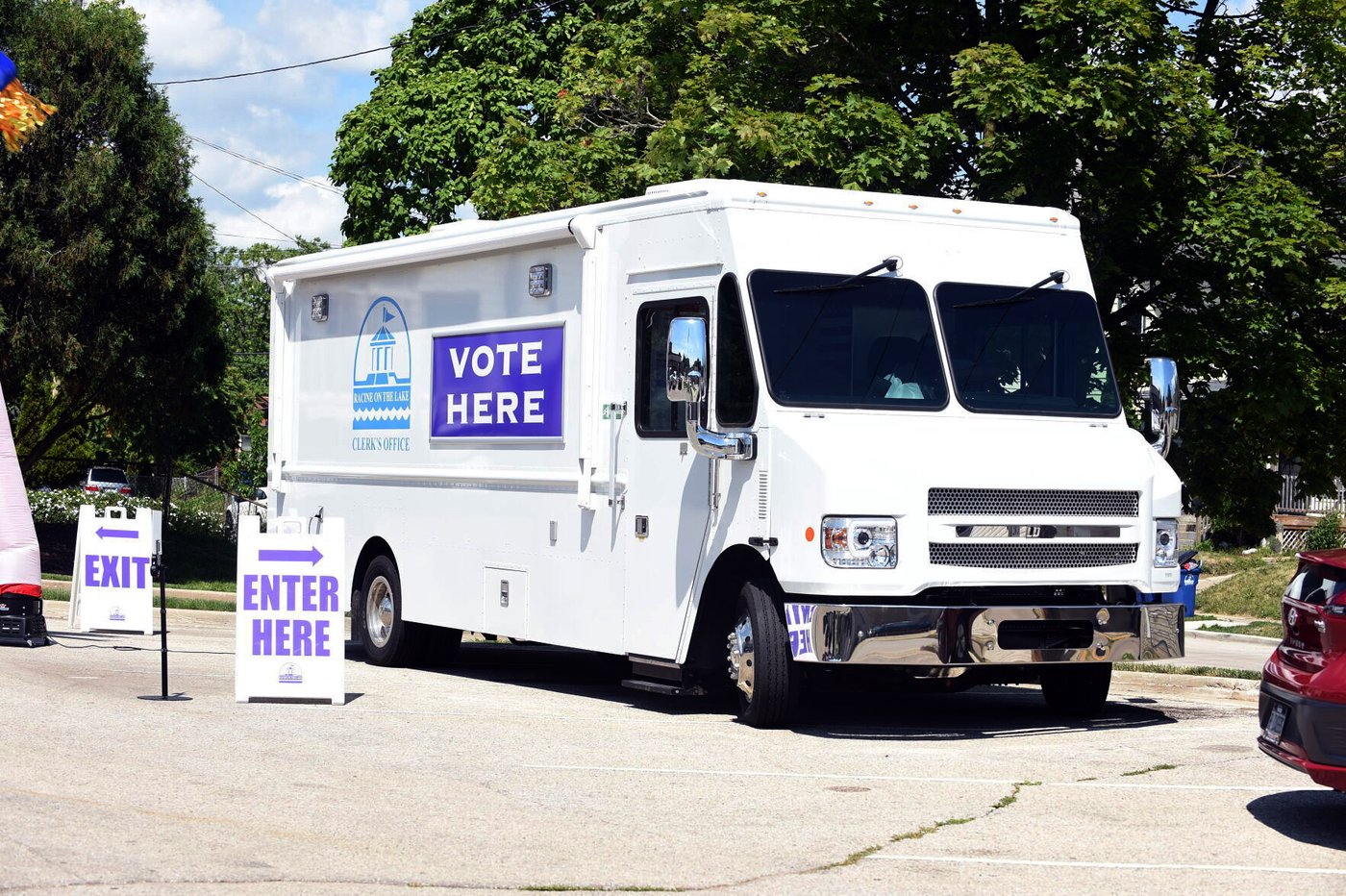 Wisconsin Supreme Court rules Republican had no right to bring lawsuit challenging mobile voting | iNFOnews.ca