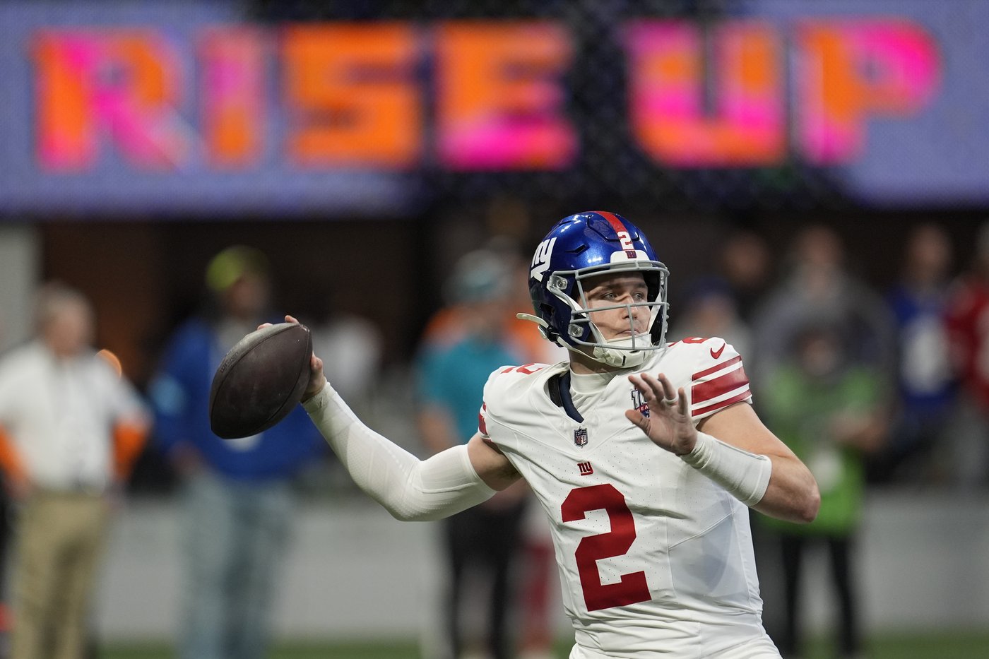 Giants' 10th straight loss showed once again that they need a young QB | iNFOnews.ca Giants' 10th straight loss showed once again that they need a young QB | iNFOnews.ca