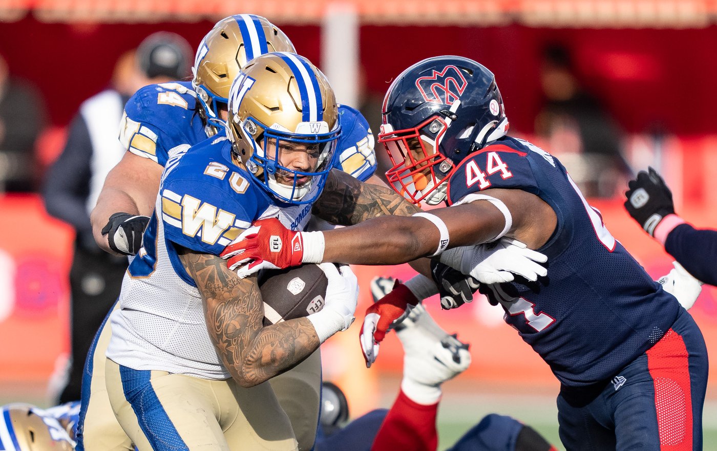 Castillo kicks 51-yard field goal on final play as Bombers beat Als, clinch West | iNFOnews.ca Castillo kicks 51-yard field goal on final play as Bombers beat Als, clinch West | iNFOnews.ca
