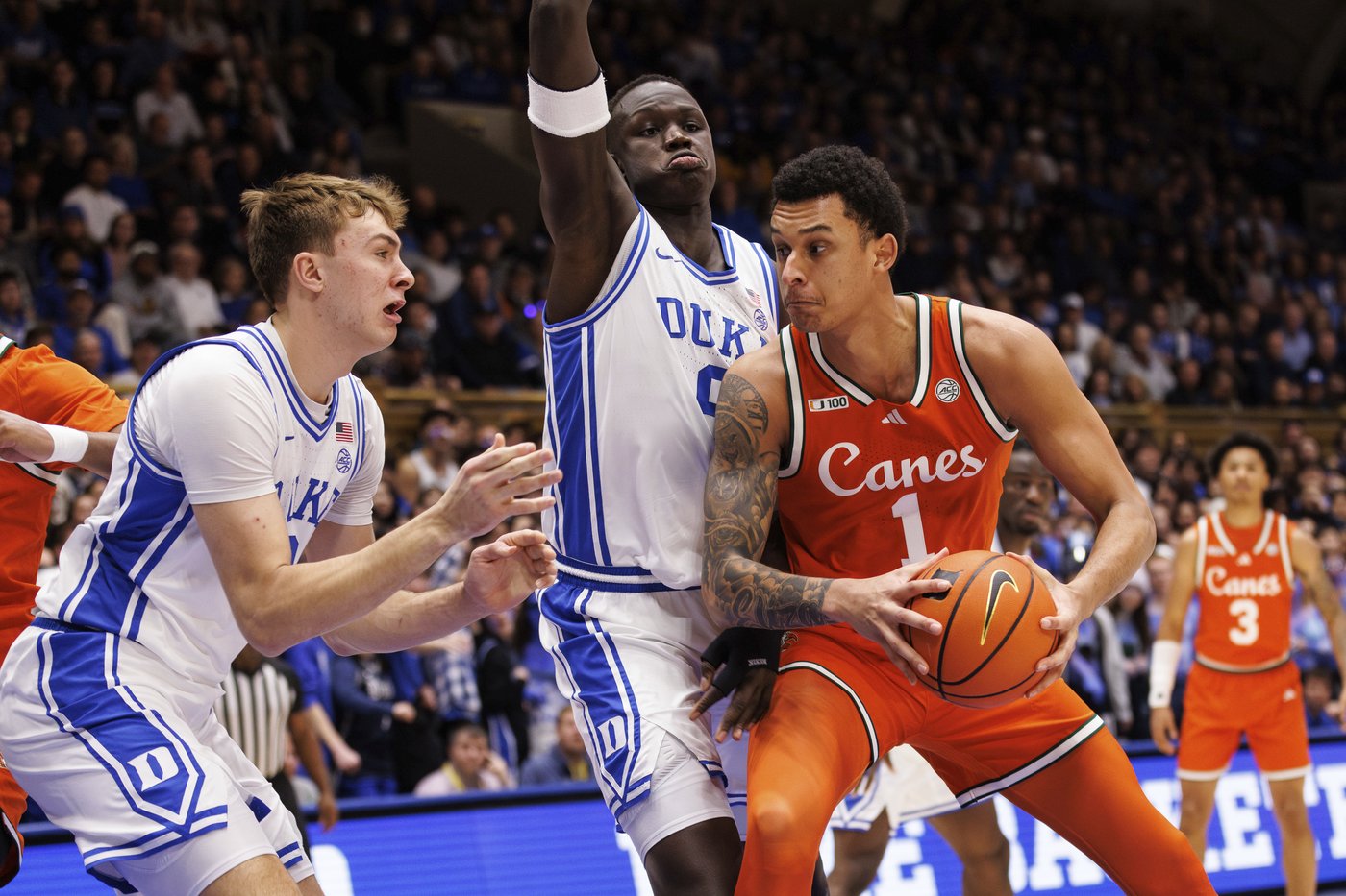 Knueppel leads sharp-shooting attack as No. 3 Duke tops Miami 89-54 to stay unbeaten in ACC | iNFOnews.ca Knueppel leads sharp-shooting attack as No. 3 Duke tops Miami 89-54 to stay unbeaten in ACC | iNFOnews.ca