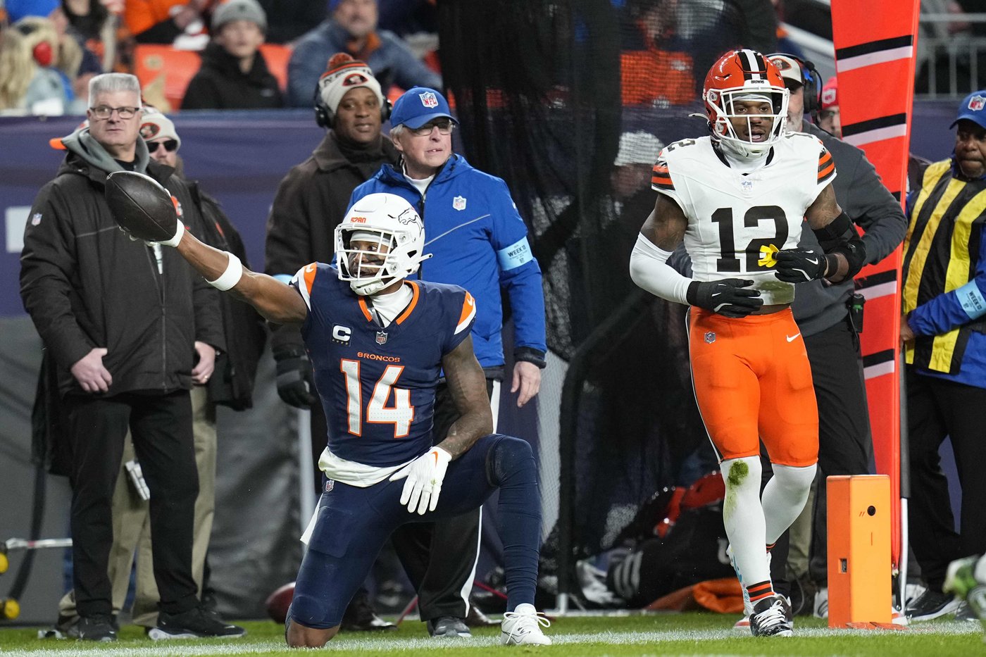 Rookie QB Bo Nix weathers a tough start and has Broncos in position to end a long playoff drought | iNFOnews.ca Rookie QB Bo Nix weathers a tough start and has Broncos in position to end a long playoff drought | iNFOnews.ca
