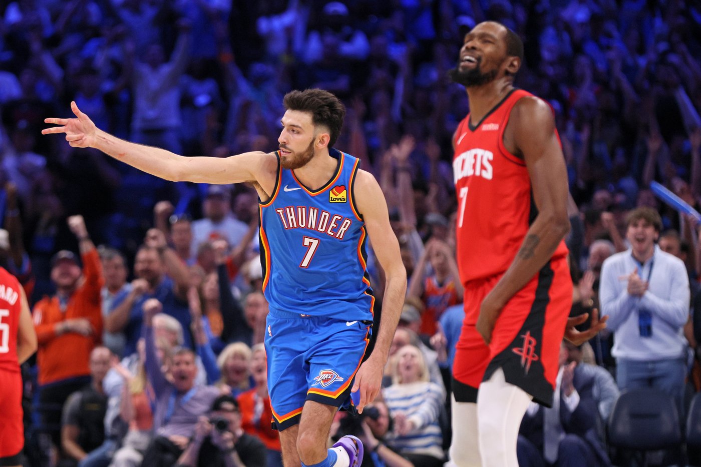 There was no championship hangover for the Thunder. They're rolling along, again | iNFOnews.ca