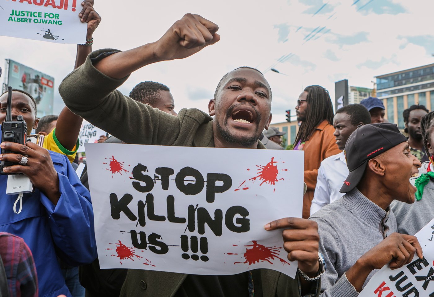 Police tear gas activists protesting the death in police custody of a Kenyan blogger | iNFOnews.ca Police tear gas activists protesting the death in police custody of a Kenyan blogger | iNFOnews.ca