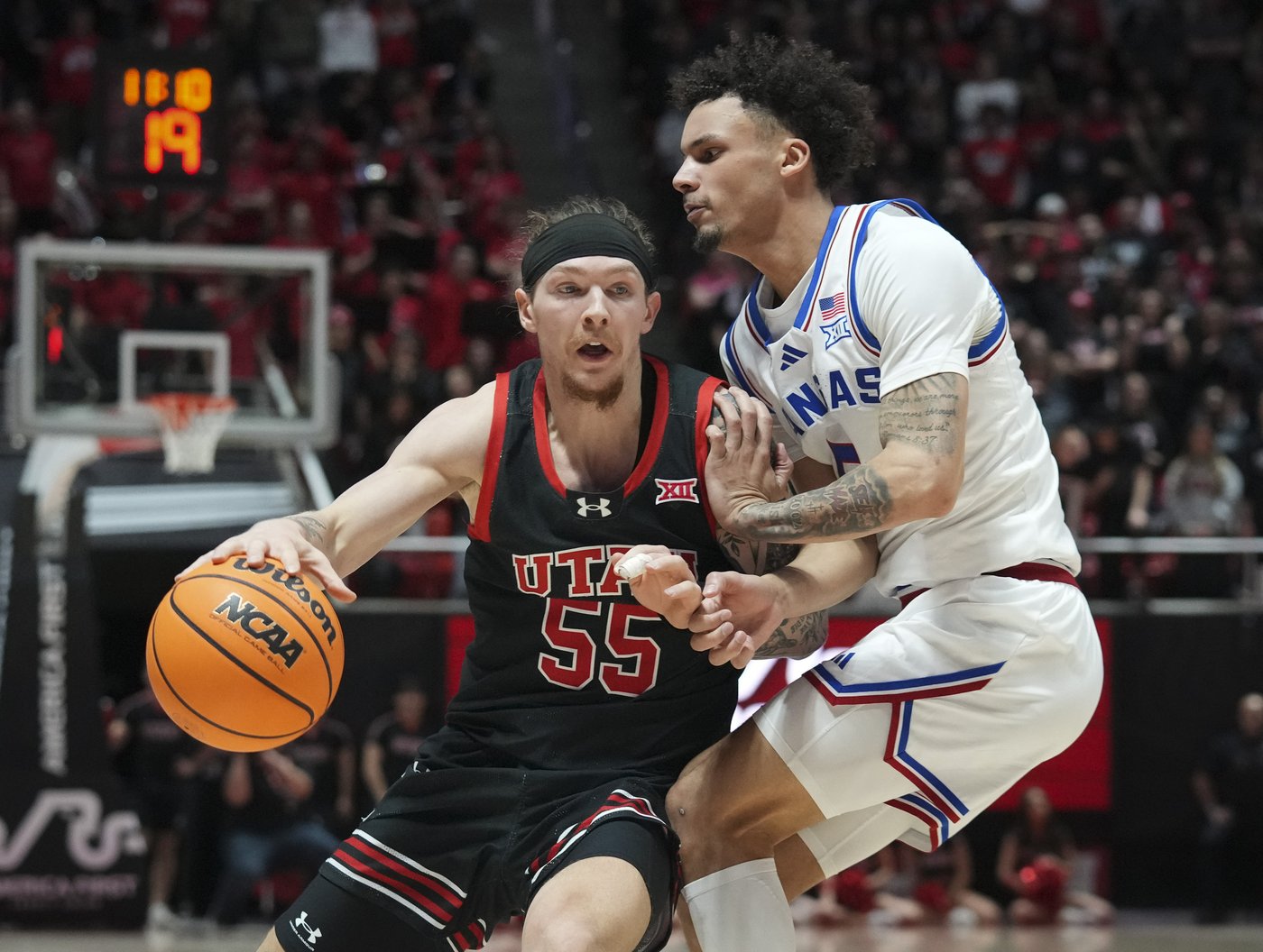 Madsen scores 24 and becomes Utah's career 3-point leader in 74-67 win over No. 17 Kansas | iNFOnews.ca