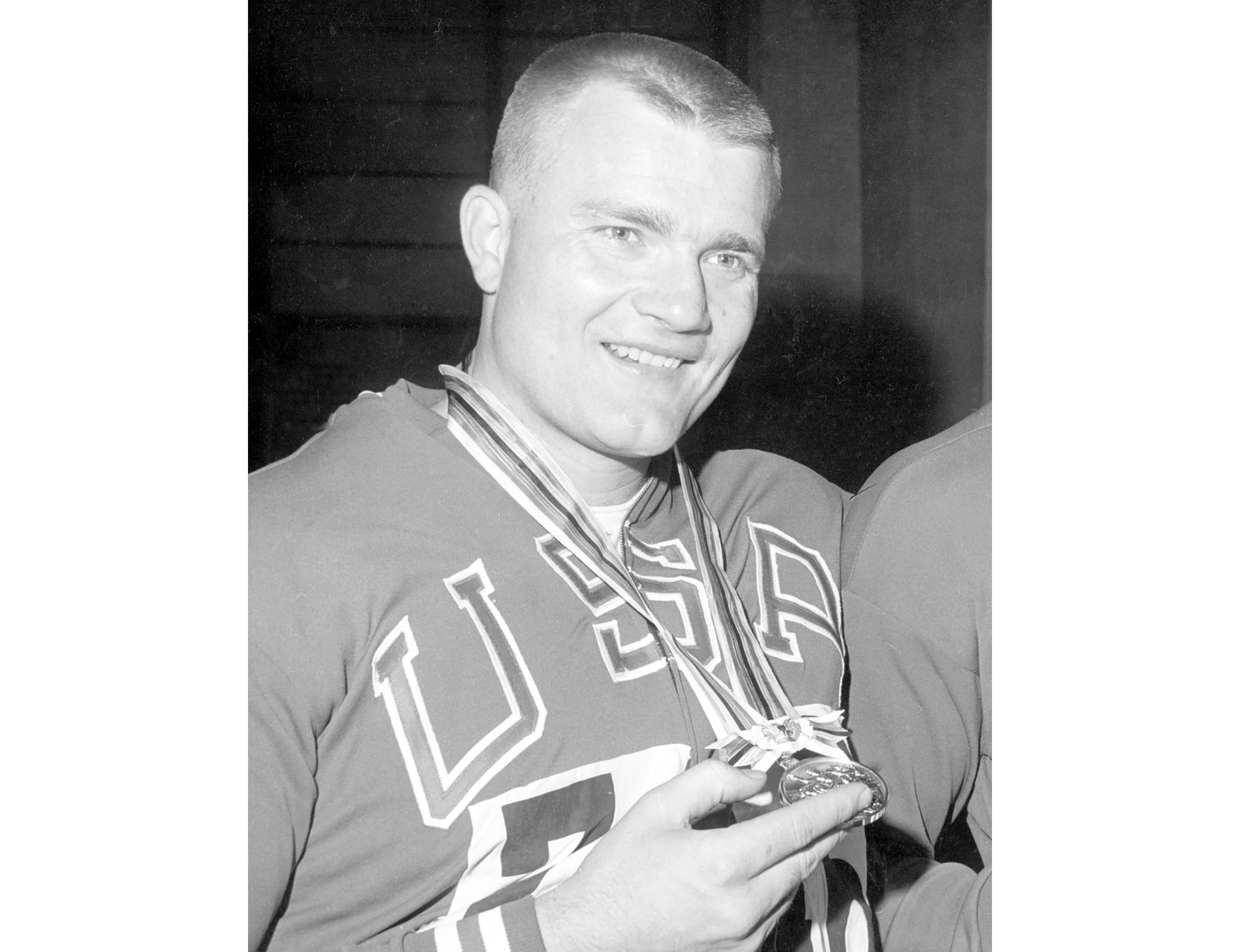 Dallas Long, who won 2 Olympic medals while dominating the shot put in the 1960s, has died at 84 | iNFOnews.ca Dallas Long, who won 2 Olympic medals while dominating the shot put in the 1960s, has died at 84 | iNFOnews.ca
