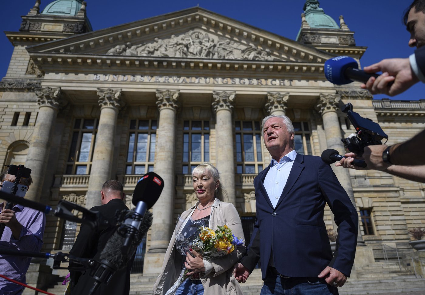 A German court lifts a government ban on a far-right magazine | iNFOnews.ca