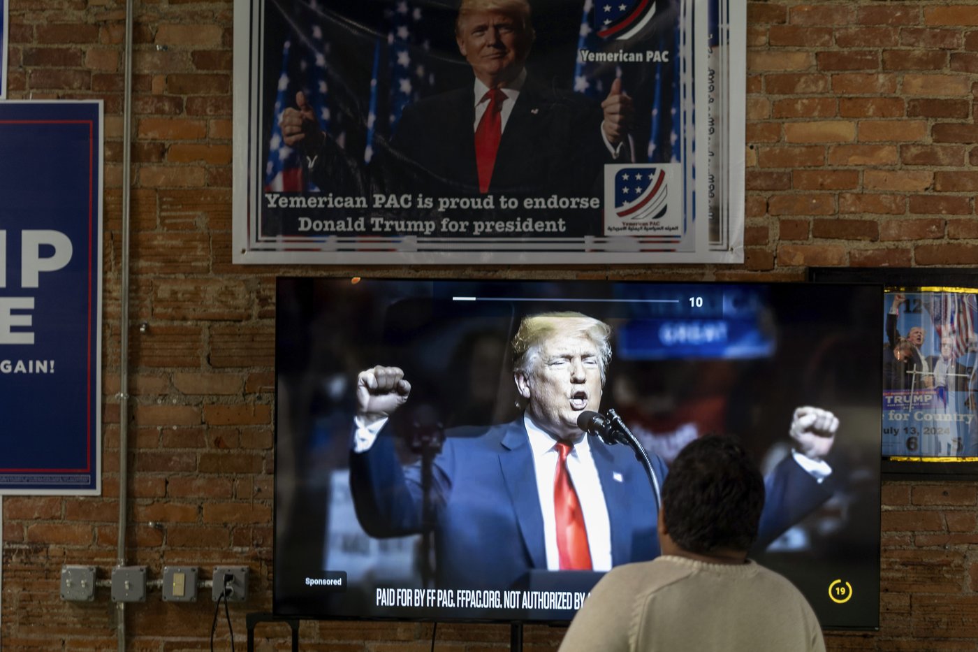 Trump breaks GOP losing streak in nation's largest majority-Arab city with a pivotal final week | iNFOnews.ca Trump breaks GOP losing streak in nation's largest majority-Arab city with a pivotal final week | iNFOnews.ca