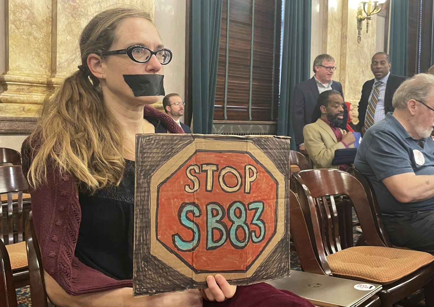 Ohio Senate OKs bill banning college DEI programs, faculty strikes after hundreds testify against it | iNFOnews.ca Ohio Senate OKs bill banning college DEI programs, faculty strikes after hundreds testify against it | iNFOnews.ca