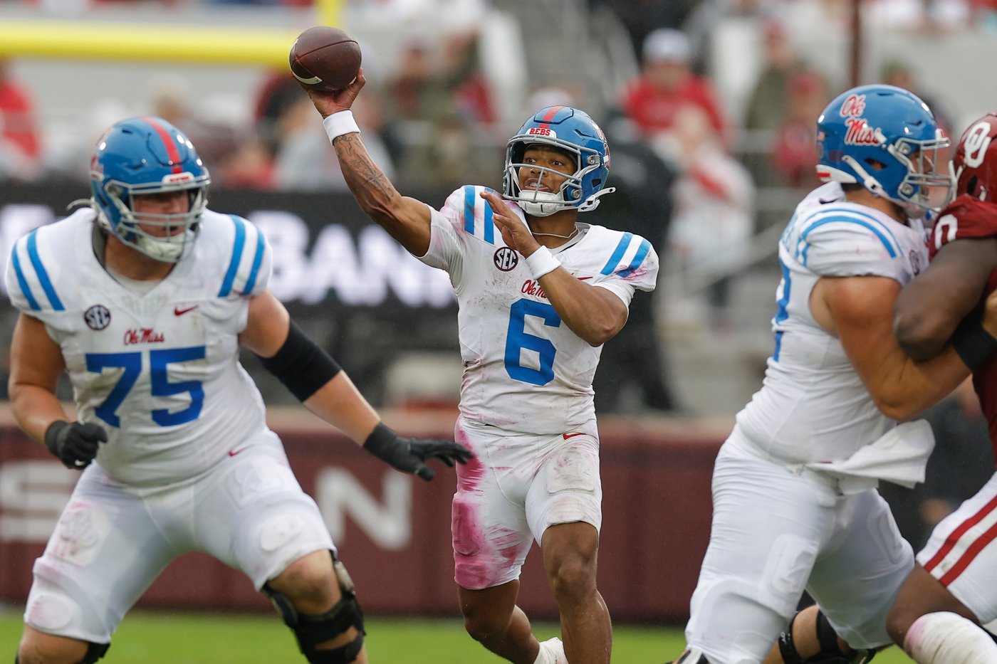 Chambliss leads No. 8 Mississippi to 34-26 victory over No. 13 Oklahoma | iNFOnews.ca