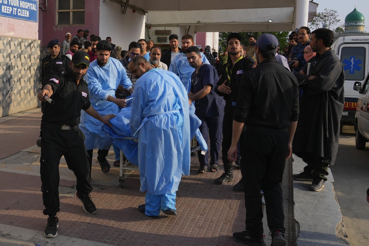 Militants kill at least 26 tourists at a resort in Indian-controlled Kashmir | iNFOnews.ca Militants kill at least 26 tourists at a resort in Indian-controlled Kashmir | iNFOnews.ca