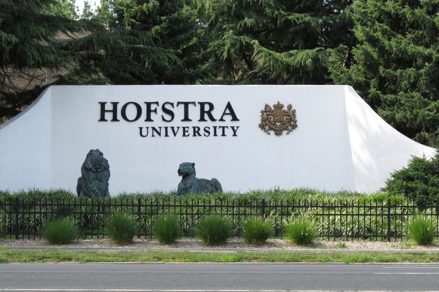 Law school grad has medical emergency and collapses during bar exam in New York | iNFOnews.ca Law school grad has medical emergency and collapses during bar exam in New York | iNFOnews.ca