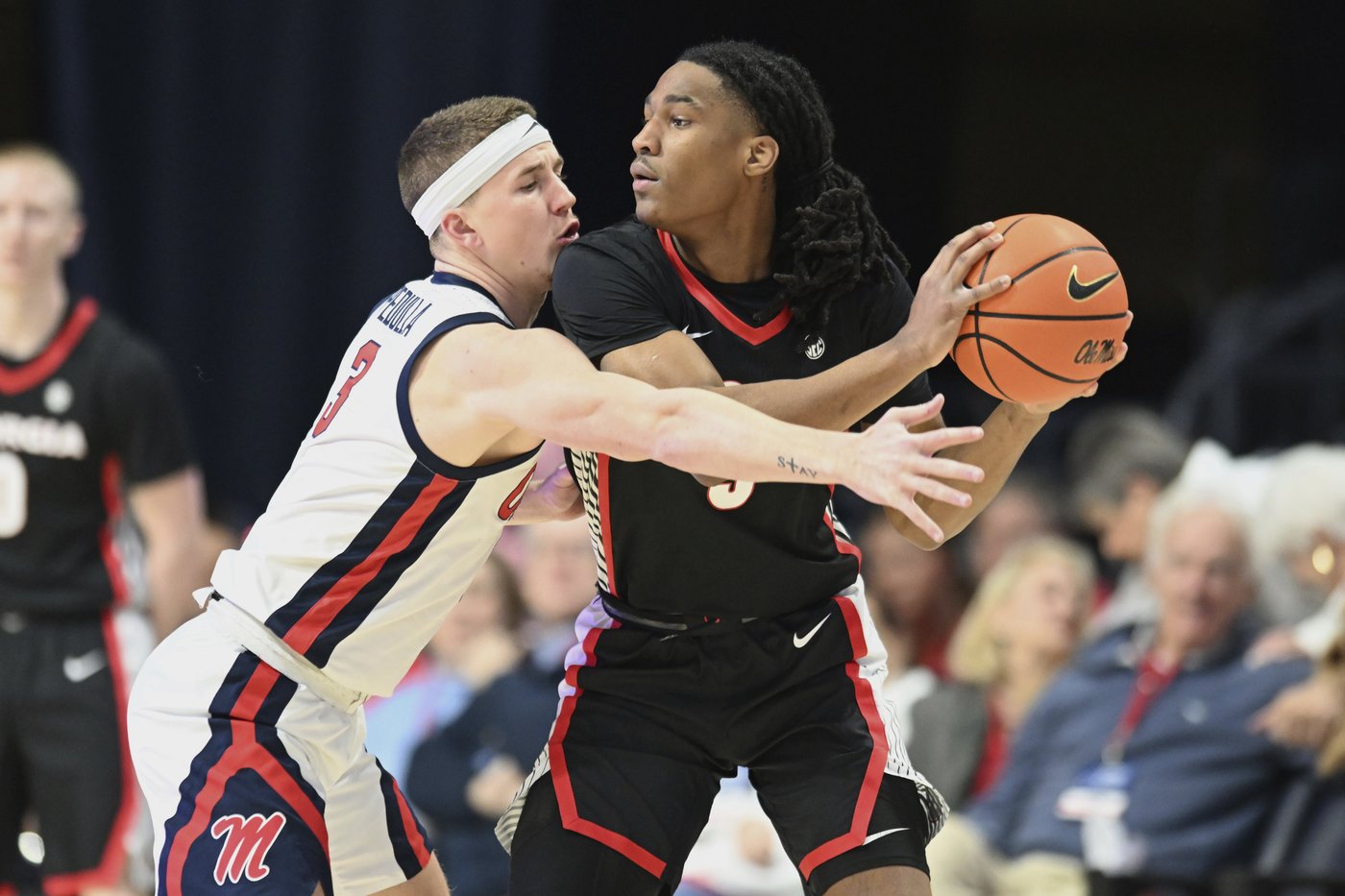 Murrell, Brakefield lead No. 24 Mississippi to a 63-51 win over Georgia | iNFOnews.ca Murrell, Brakefield lead No. 24 Mississippi to a 63-51 win over Georgia | iNFOnews.ca