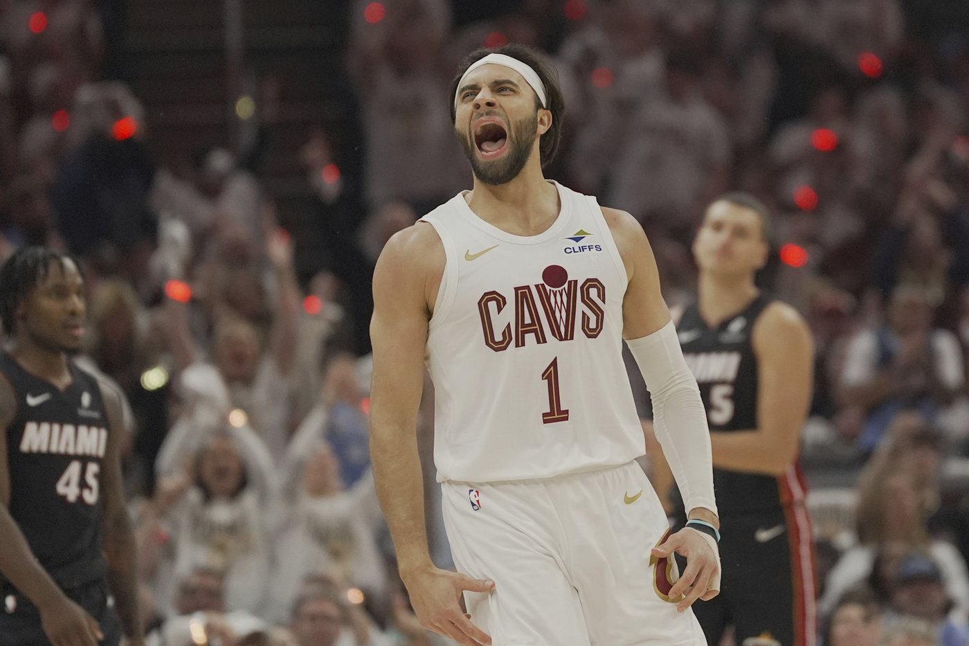 Cavs set an NBA playoff record for 3-pointers in a quarter with 11 in the 2nd against Heat | iNFOnews.ca