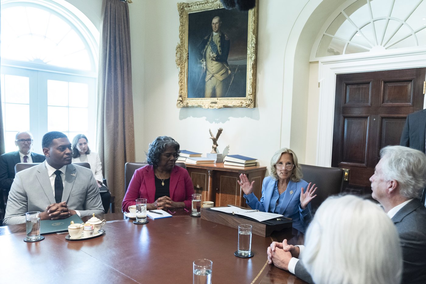 Biden opens busy foreign policy stretch as anxious allies shift gaze to Trump, Harris | iNFOnews.ca