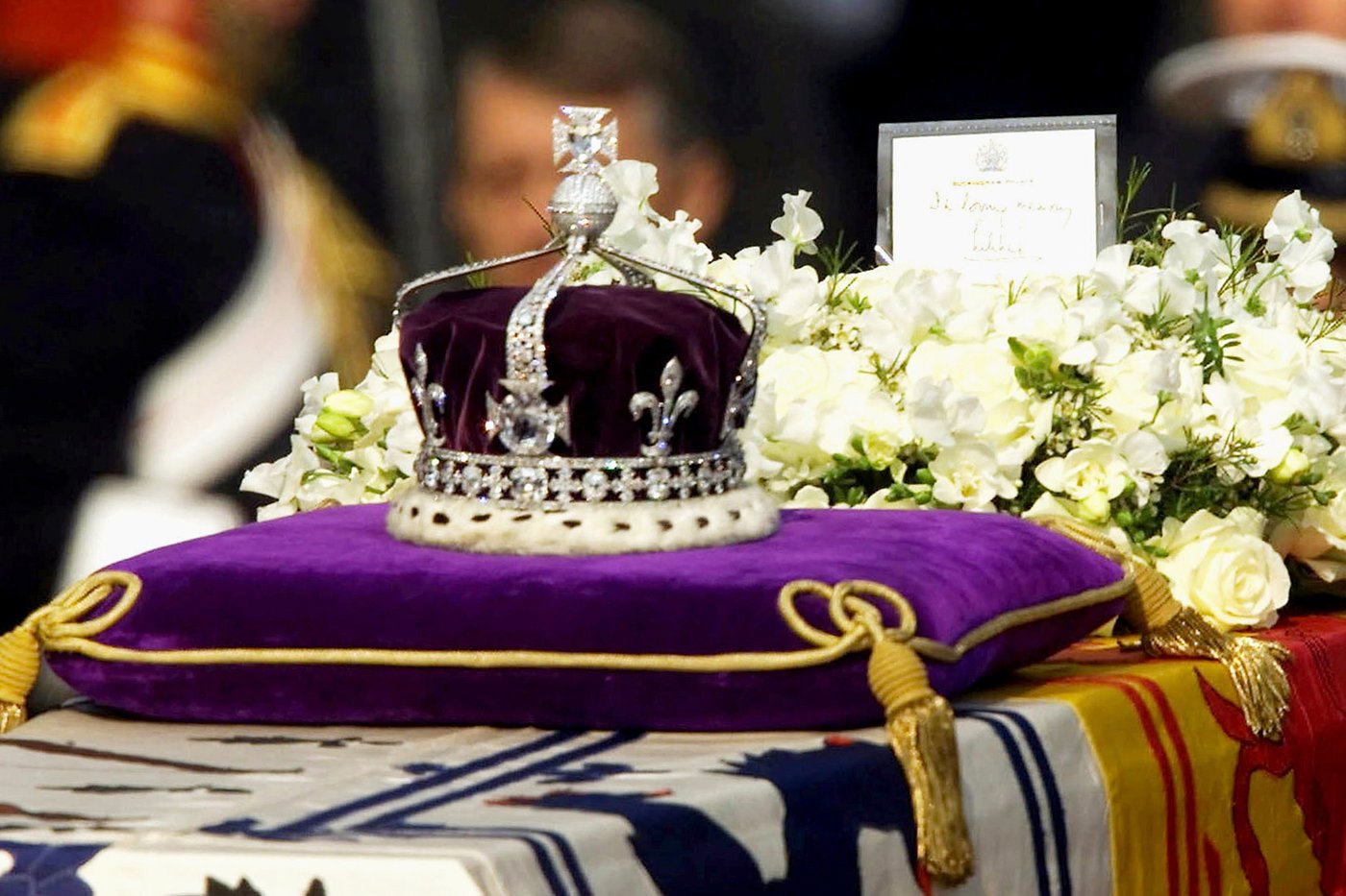France mourns its stolen crown jewels as their uncomfortable colonial past returns to view | iNFOnews.ca